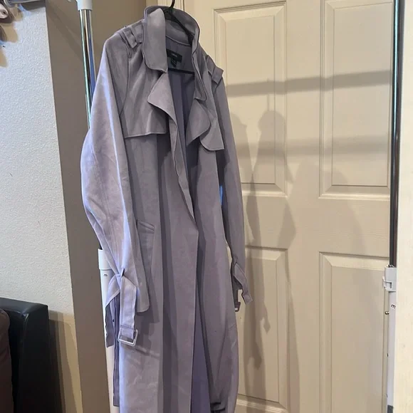 Lavender faux suede trench with belt - Picture 3 of 4